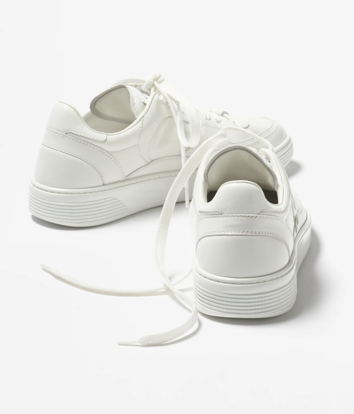 Chanel Fall-Winter 2025/26 Pre-Collection Sneakers - Image 3